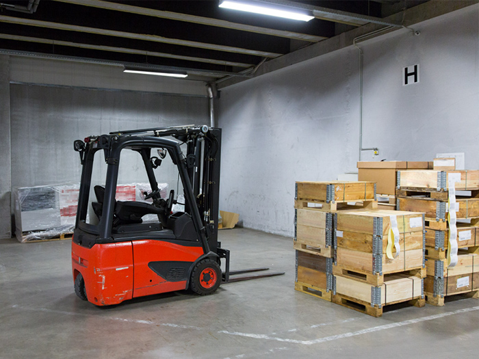 Lager og logistikk Lager og logistikk